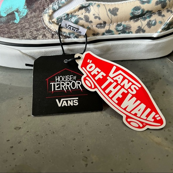 Vans House of Terror The Shining - Picture 6 of 11